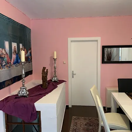 Holiday home Count Von Hatzfeld Mit Moselblick